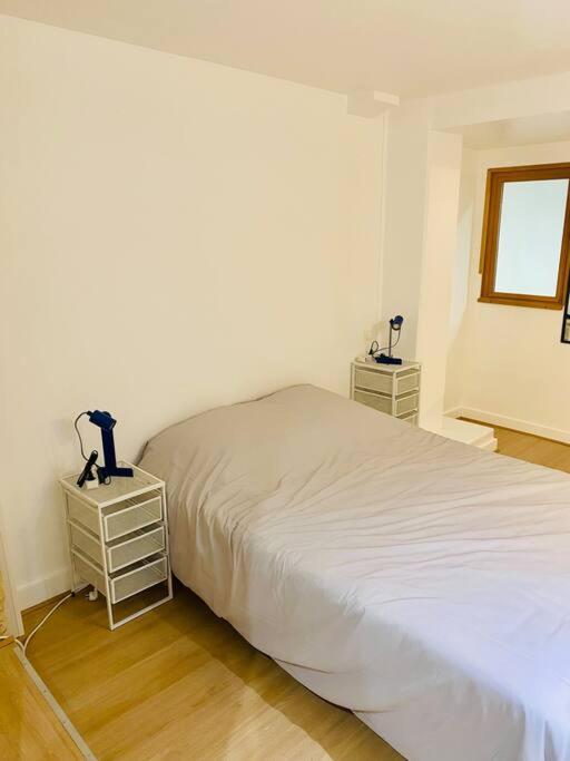 Maisonnette Au Calme Proche T2 La Garenne-Colombes Exterior photo